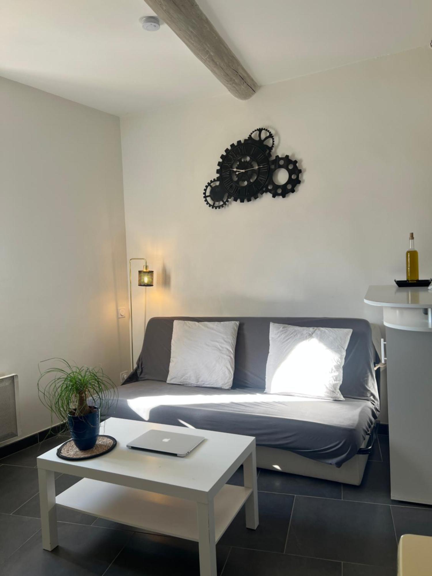 Cosy Studio Hyper Centre Avec Kitchenette & Climatisation Carpentras Luaran gambar